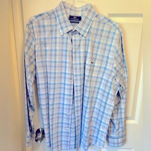 Vineyard Vines Slim Fit Tucker button down. Large.